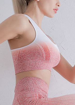 05af04b9e8f54015895c9c70a9f9bb07-Max