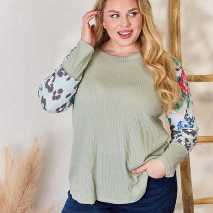 Hailey & Co Full Size Printed Round Neck Blouse - MimiStylez