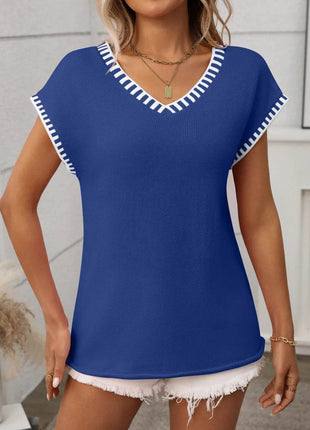 Contrast Trim V-Neck Short Sleeve Knit Top - MimiStylez