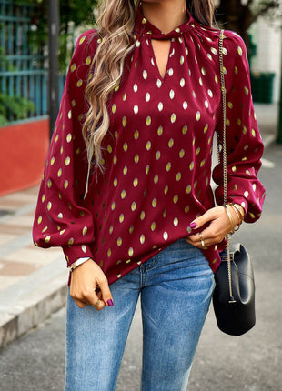 Blusa com decote falso e manga lanterna