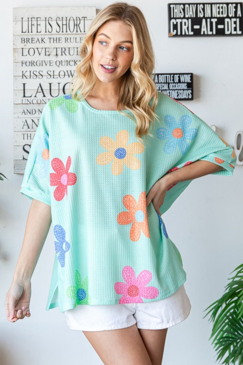 HOPELY Floral Waffle Oversize T-Shirt