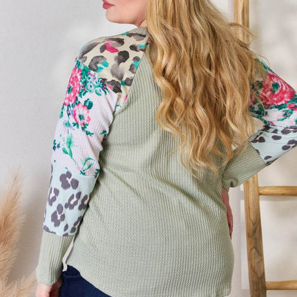 Hailey & Co Full Size Printed Round Neck Blouse - MimiStylez