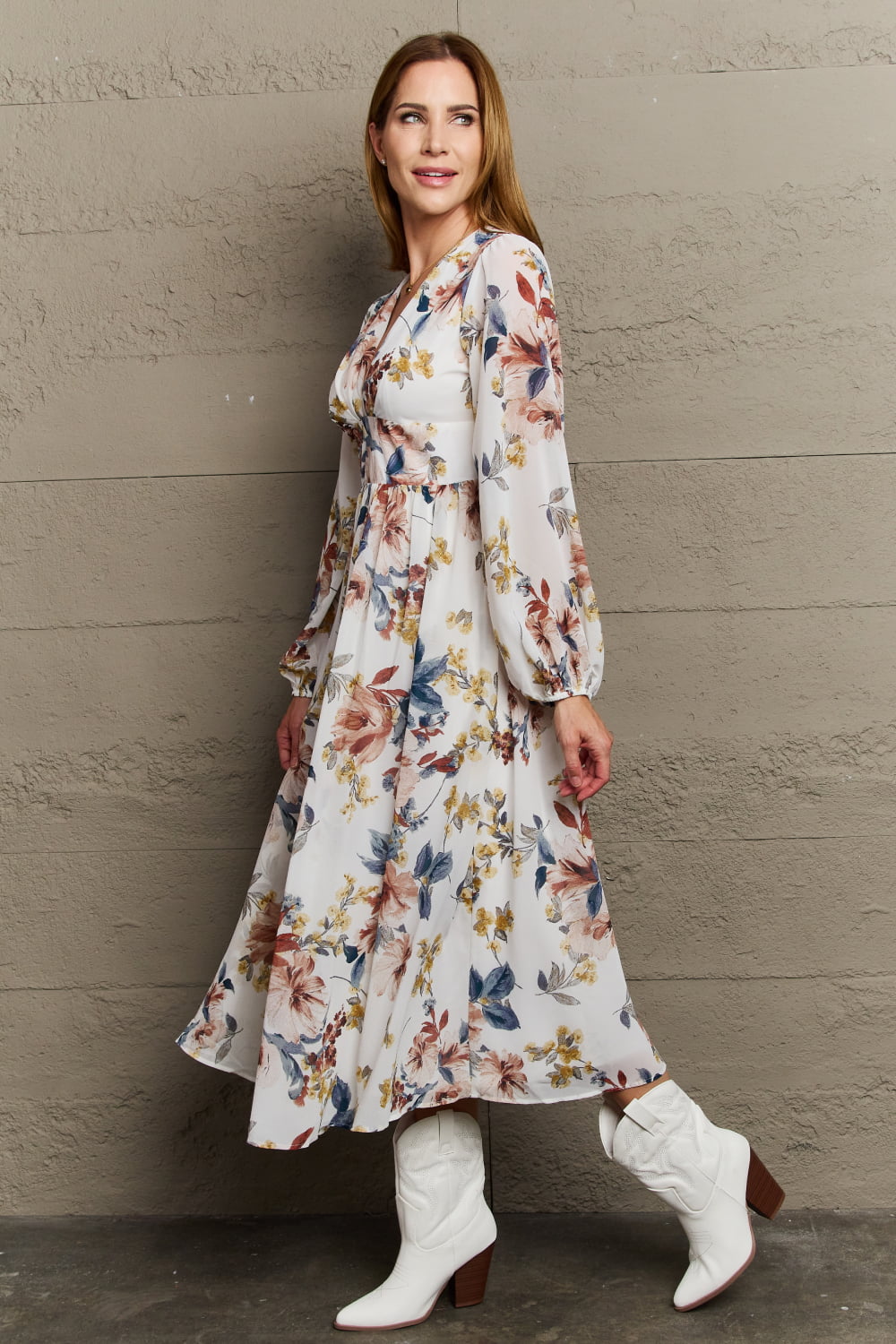 OneTheLand Good Day Chiffon Floral Midi Dress