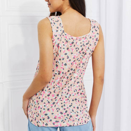 Heimish Full Size Printed Sleeveless Top - MimiStylez