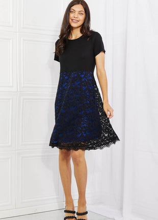 Yelete Full Size Contrasting Lace Midi Dress - MimiStylez