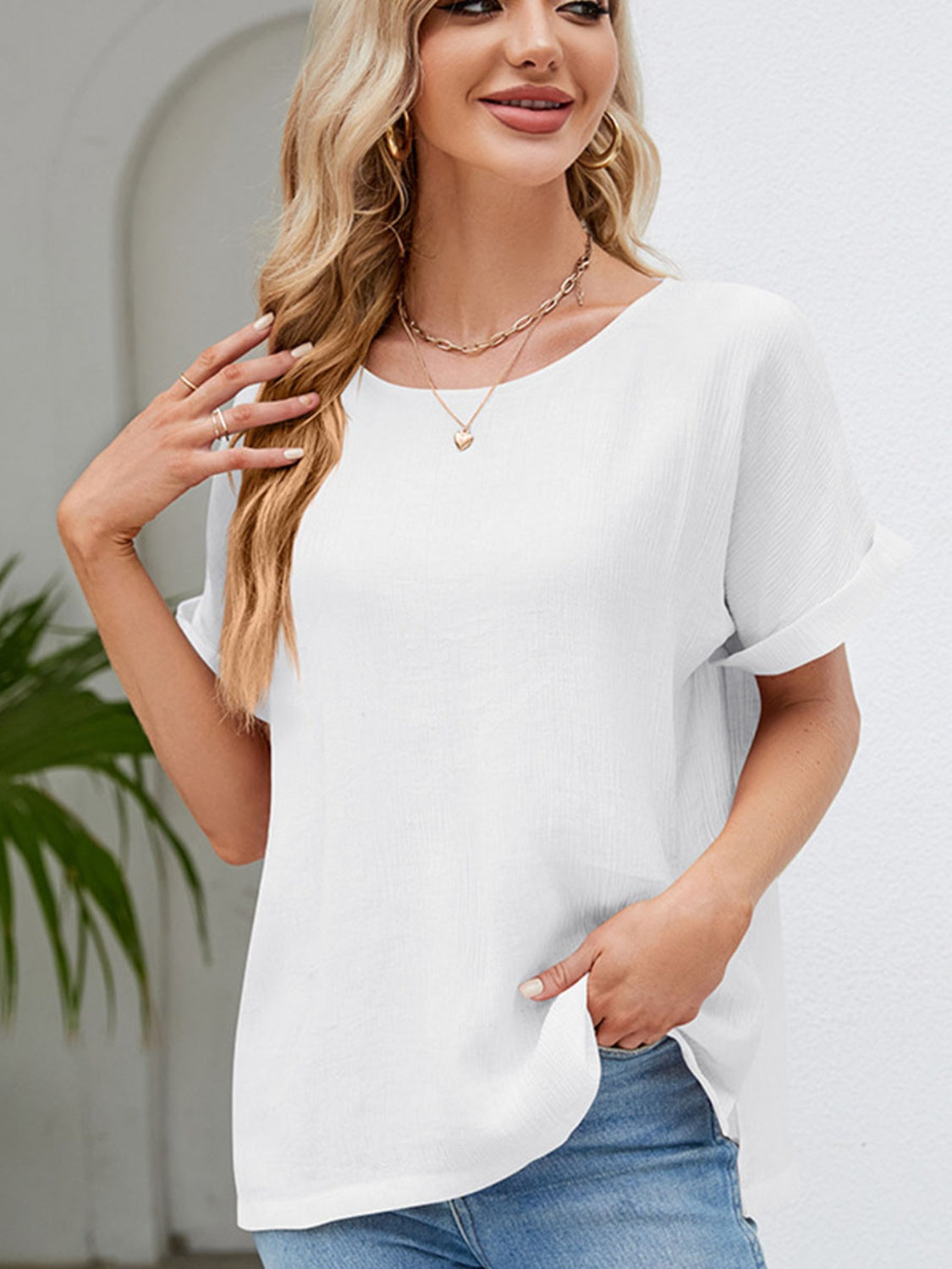 Blusa de manga corta con cuello redondo