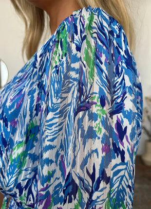 56f7c4d6-7323-4ebc-995e-e9d6a548f7d8-Max