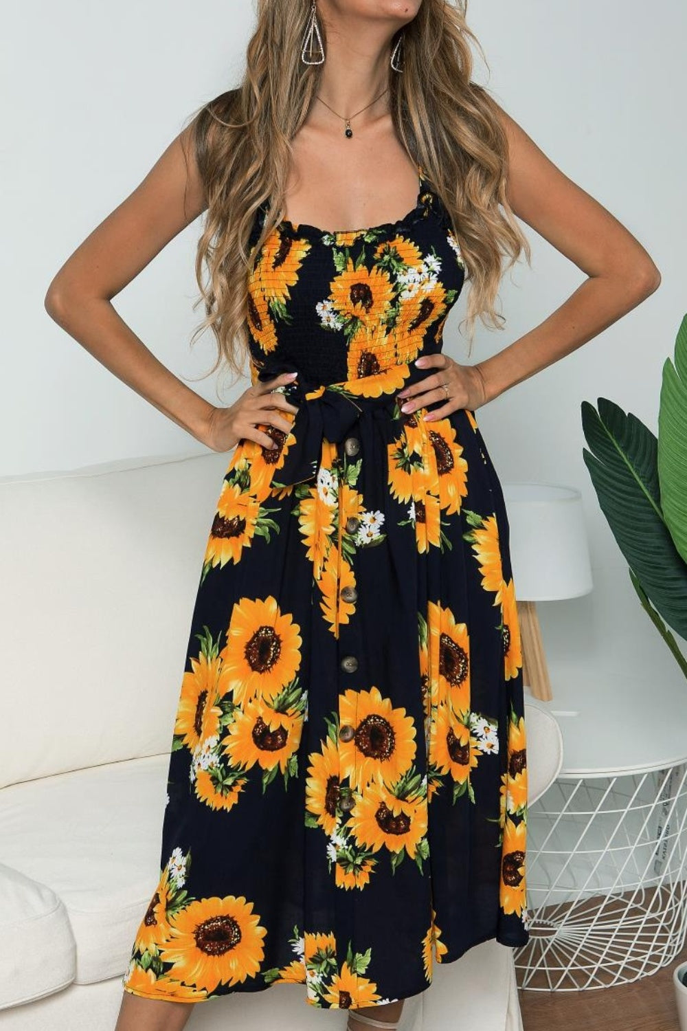 Vestido camisero sin mangas con estampado de girasoles ahumados