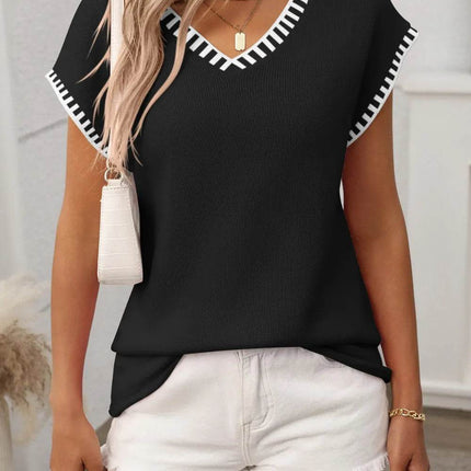 Contrast Trim V-Neck Short Sleeve Knit Top - MimiStylez