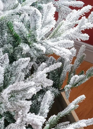 6FT Pine Christmas Tree With 795 Realistic Branches, Steel Base, Auto Open