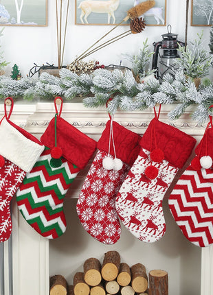 6850498763274cfd9aff3a80b0a08d24-Max