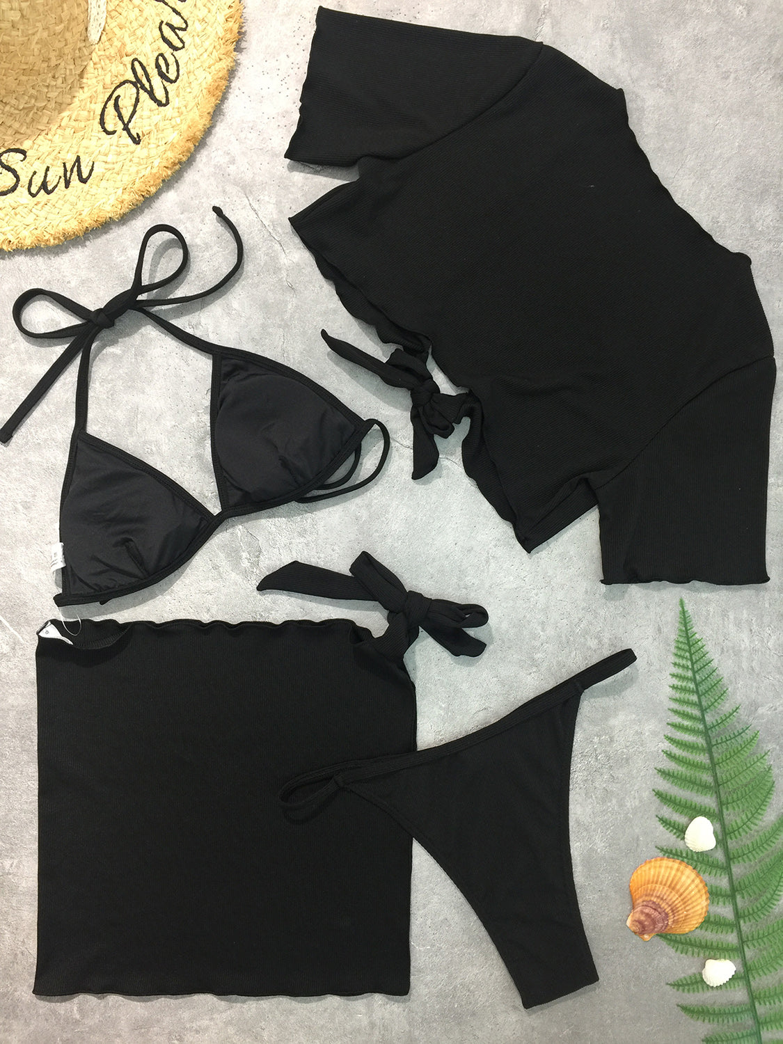 Conjunto de bikini con cuello halter y traje de baño de cuatro piezas