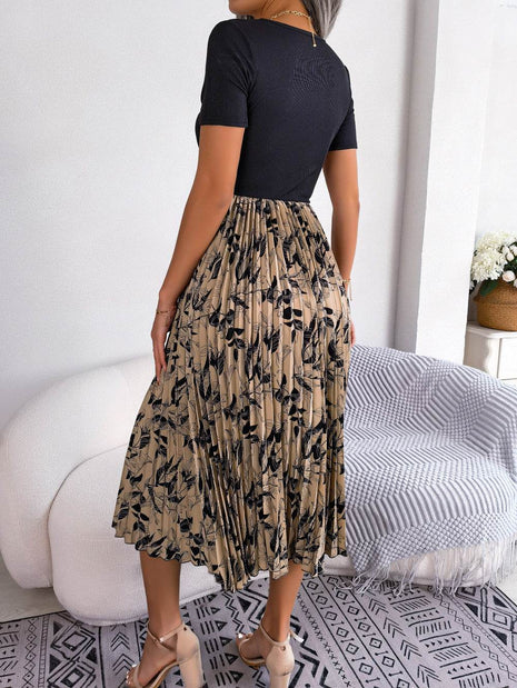 Printed Round Neck Pleated Dress - MimiStylez