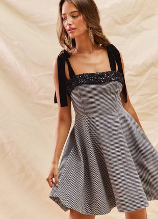 707c6b9c3ceb4963b5b6c17daab02f78-Max-Origin