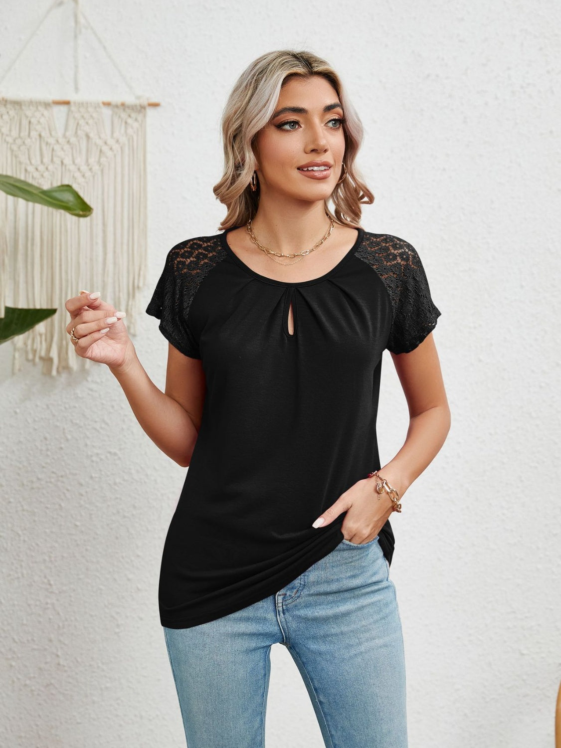 Lace Detail Round Neck Short Sleeve T-Shirt