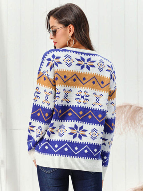 Snowflake Pattern Round Neck Sweater - MimiStylez