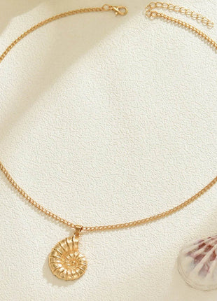 18K Gold-Plated Shell Pendant Necklace - MimiStylez