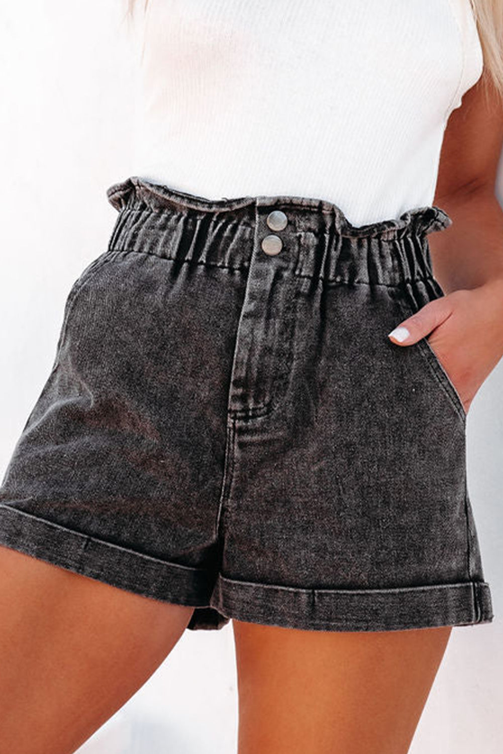 Shorts vaqueros con cintura paperbag y bolsillos