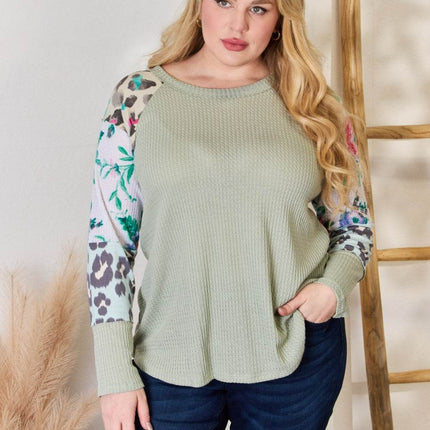 Hailey & Co Full Size Printed Round Neck Blouse - MimiStylez