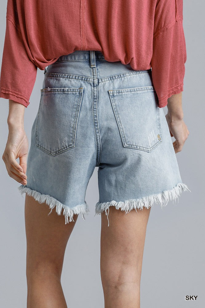 Shorts vaqueros de talle alto con dobladillo sin rematar