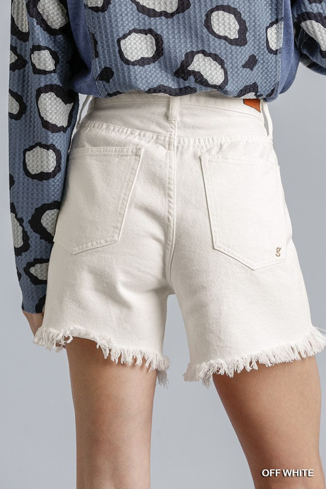 Shorts vaqueros de talle alto con dobladillo sin rematar