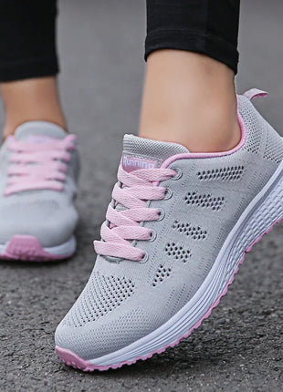 Women Casual Shoes Fashion Breathable Walking Mesh Flat Shoes Sneakers Women Gym Shoes Female Footwear