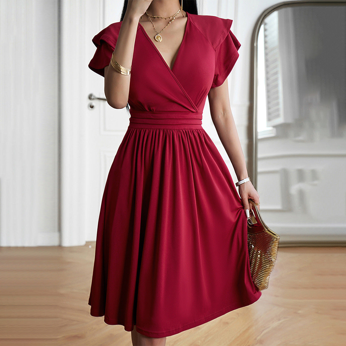 Women's Fashionable Temperament Elegant V-neck Midi Dress