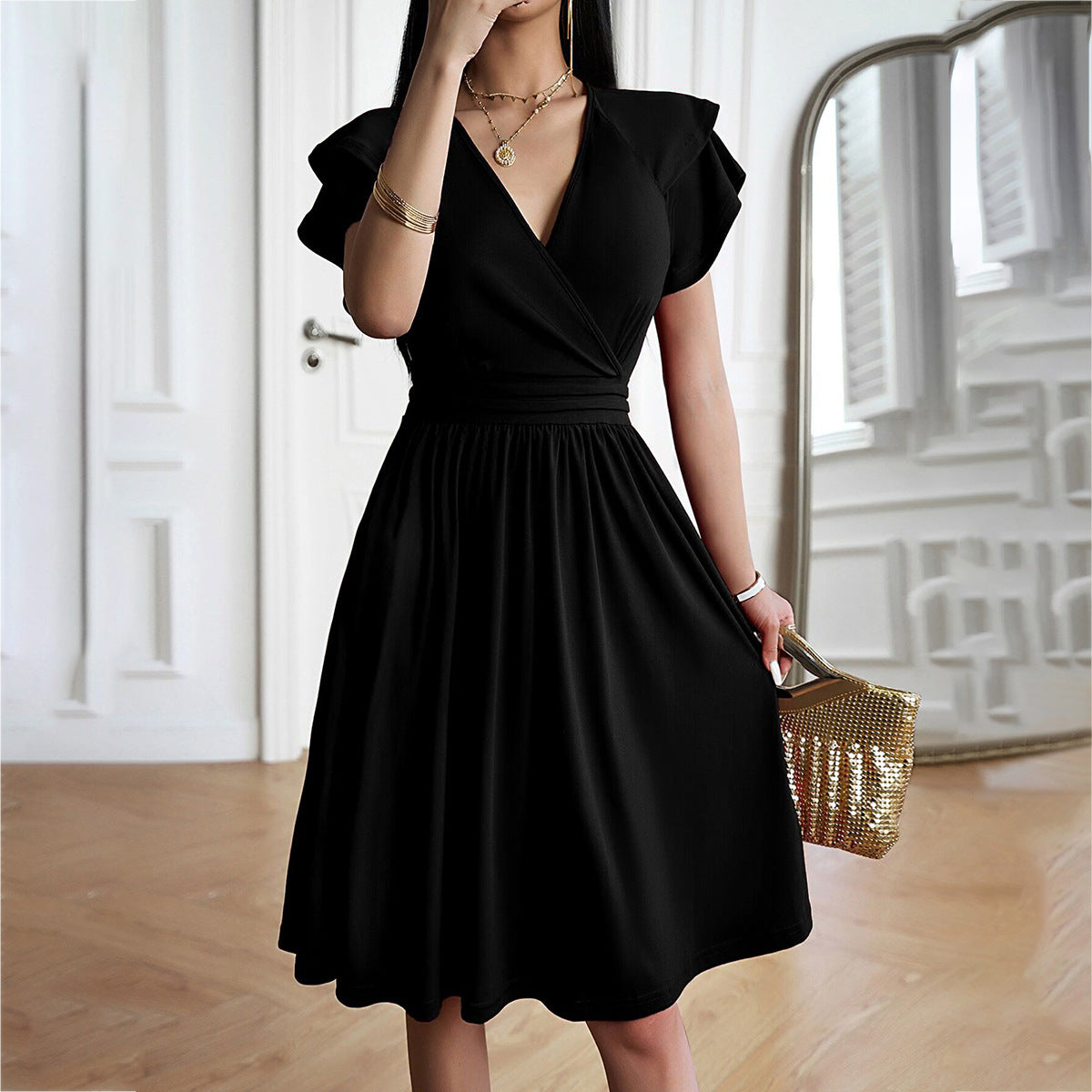 Women's Fashionable Temperament Elegant V-neck Midi Dress