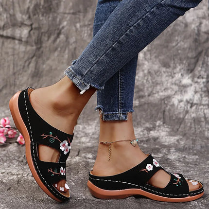 Women Slippers Embroider Flowers Leather Woman Sandals Light Casual Wedges