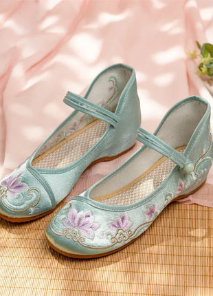 Embroidery Women Shoes, Vintage Woman Sneakers