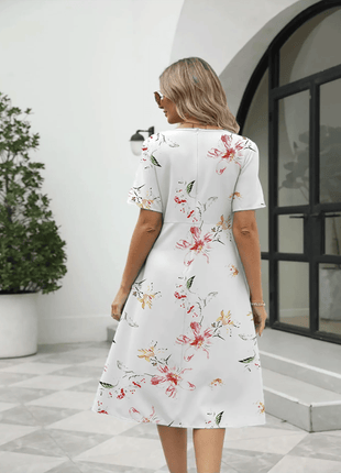 Women's Fashion Loose Flower Print Round Neck Short Sleeve Pocket Dress - MimiStylez