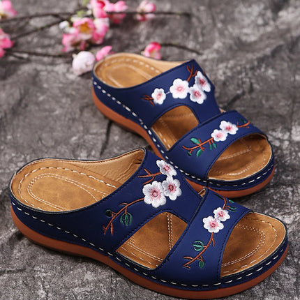 Women Slippers Embroider Flowers Leather Woman Sandals Light Casual Wedges