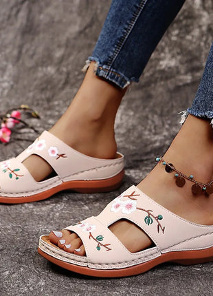 Women Slippers Embroider Flowers Leather Woman Sandals Light Casual Wedges