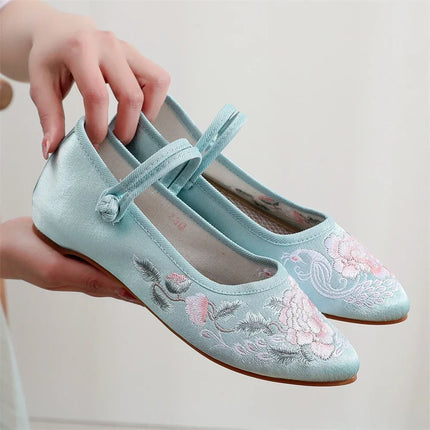 Embroidery Women Shoes, Vintage Woman Sneakers