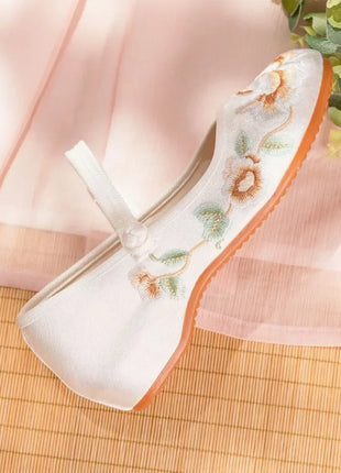 Chinese Embroidery Women Shoes Elegant