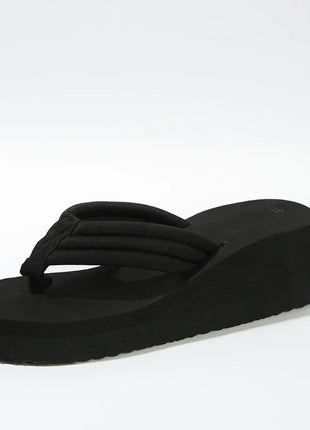 Womens Stylish Ultra Light Flip Flops Slides - Soft Indoor & Outdoor Sandals - Perfect for Beach, Pool, Vacation - Quick-Dry