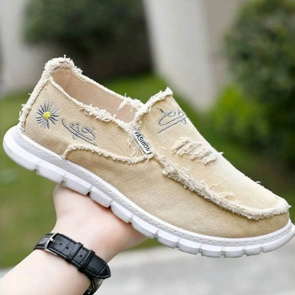 Women's shoes Daisy embroidery, casual sneaker - MimiStylez