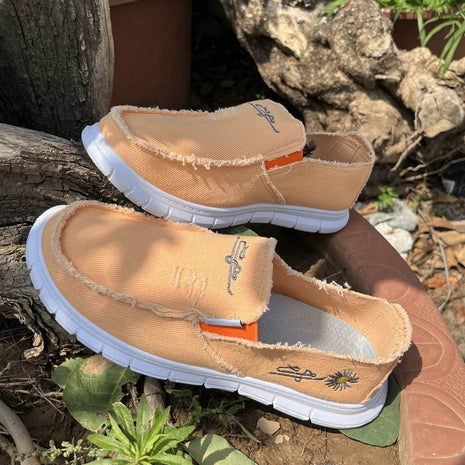 Women's shoes Daisy embroidery, casual sneaker - MimiStylez