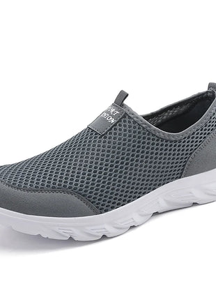 Lightweight Men Casual Shoes Breathable Slip on Male Casual Sneakers Anti-slip Men's Flats Outdoor Walking Shoes Size ds