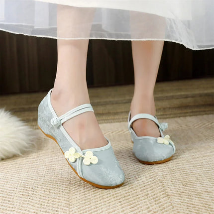 Chinese Embroidery Women Shoes Elegant