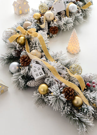 4.5FT Christmas Garland Wall Hanging Decoration - Pre Decorated, Unlit