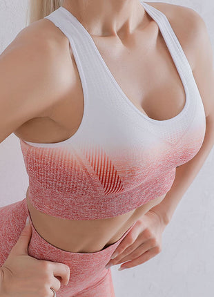 b2bb1b4cb7164ca8b56c3ef4c16053ec-Max