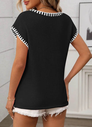 Contrast Trim V-Neck Short Sleeve Knit Top - MimiStylez