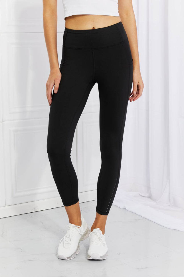Leggings Depot Full Size Strengthen and Lengthen Reflective Dot Active Leggings - MimiStylez