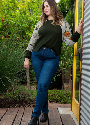 Plus Size Floral Waffle-Knit Round Neck Blouse - MimiStylez