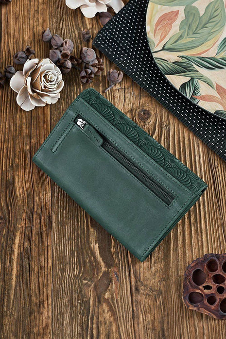 Geometric Embossed, 8 Card Slots, Coin Pocket & Zipper Compartments - MimiStylez