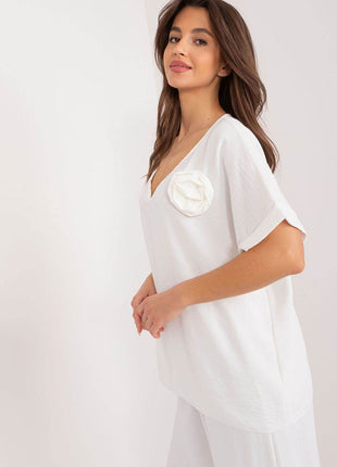 Oversize V-Neck Blouse with Short Sleeves – Casual Elegance - MimiStylez