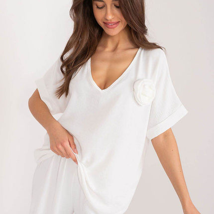 Oversize V-Neck Blouse with Short Sleeves – Casual Elegance - MimiStylez