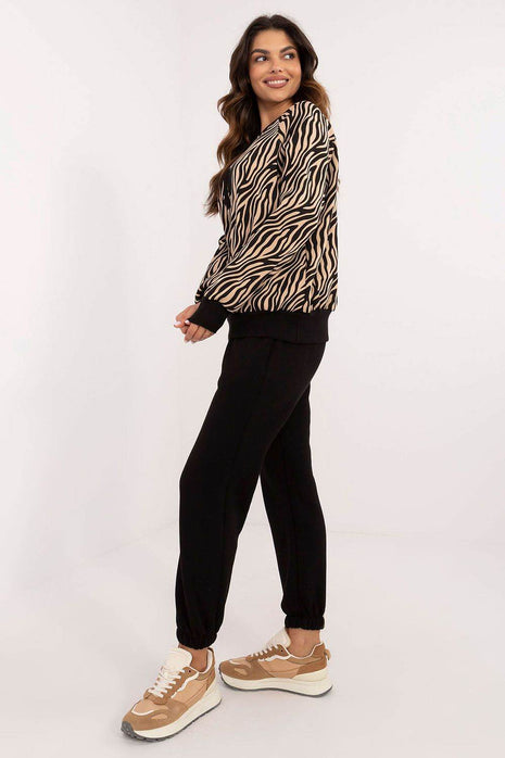 Women's Cotton 2-Piece Animal Print Lounge Set - Sweatshirt & High-Waisted Pants - MimiStylez