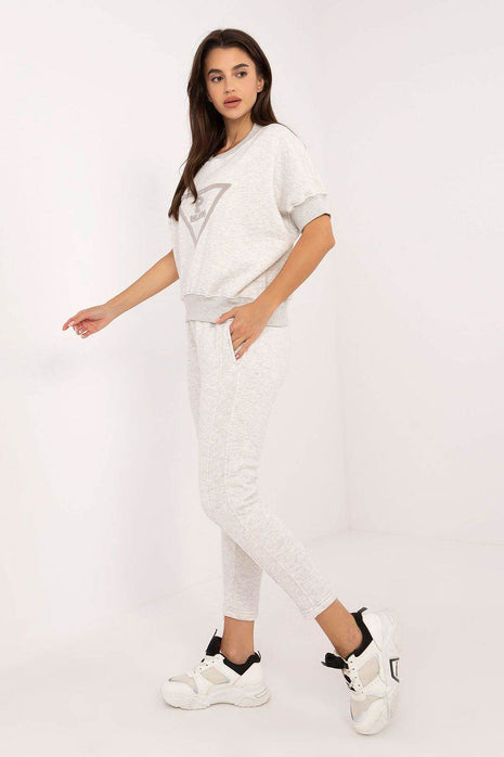 Insulated Women's Cotton Sweatshirt & Jogger Set - MimiStylez